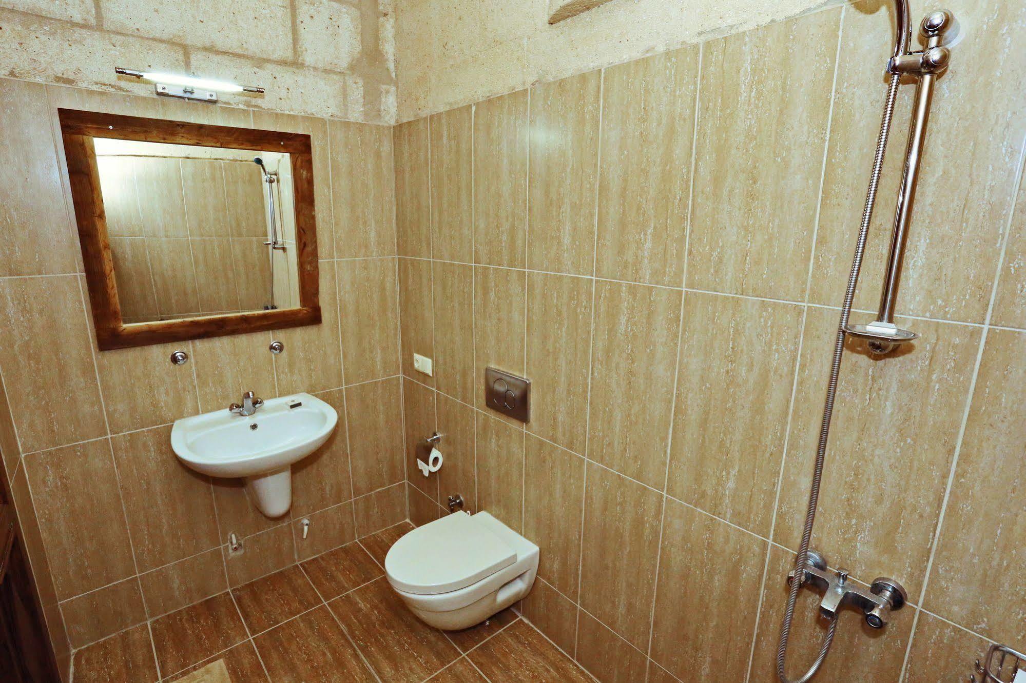 Hotel Anatolia Raymonde Cave House Üçhisar Esterno foto
